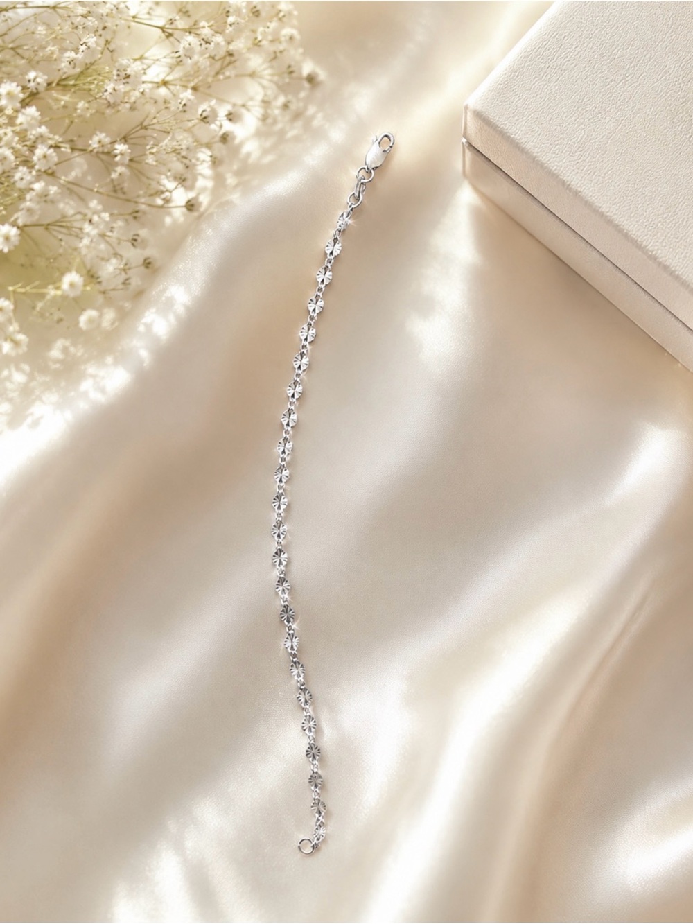 Delicate Silver Floral Link Bracelet - Timeless Feminine Style